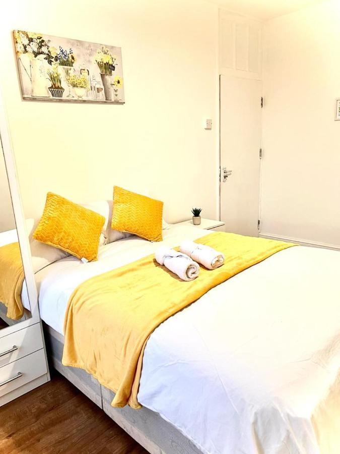 Canary Wharf Holiday Rooms Лондон Экстерьер фото
