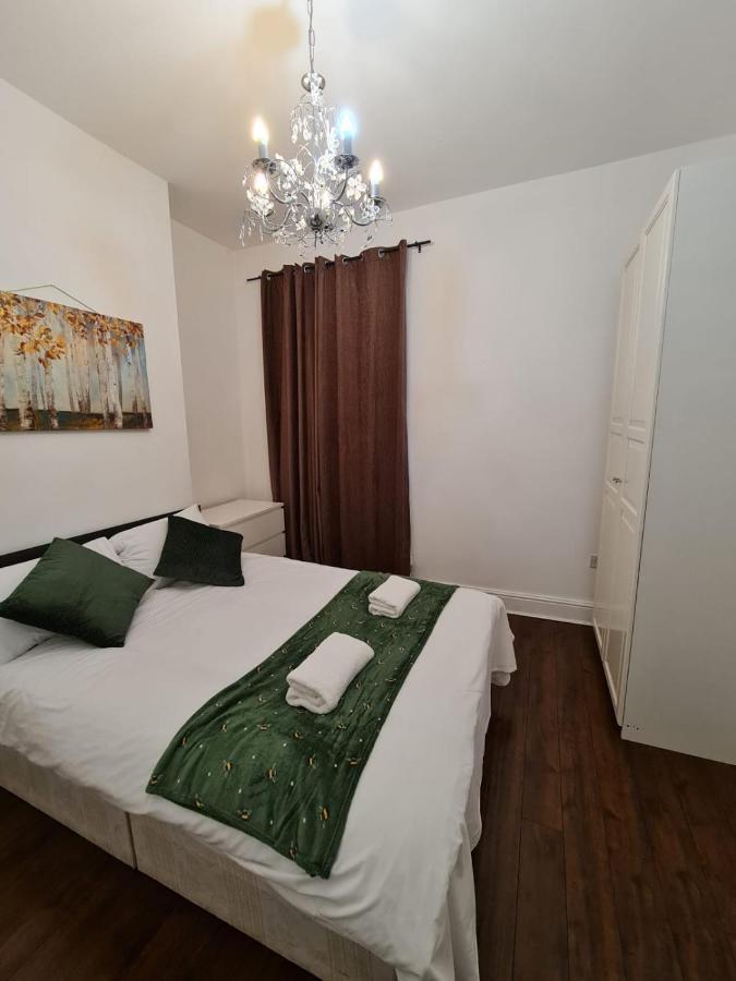 Canary Wharf Holiday Rooms Лондон Экстерьер фото