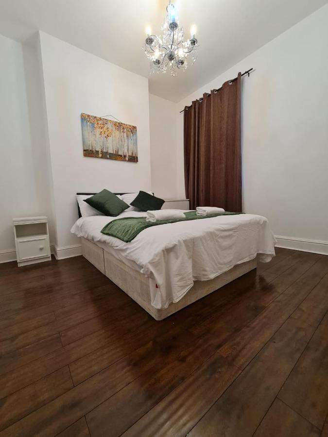 Canary Wharf Holiday Rooms Лондон Экстерьер фото