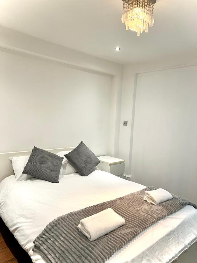 Canary Wharf Holiday Rooms Лондон Экстерьер фото