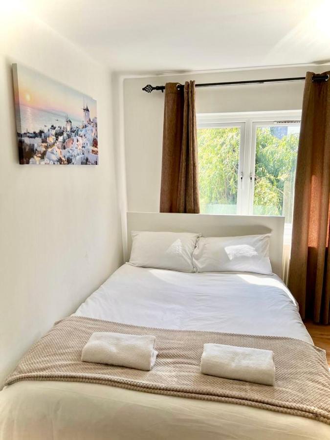 Canary Wharf Holiday Rooms Лондон Экстерьер фото
